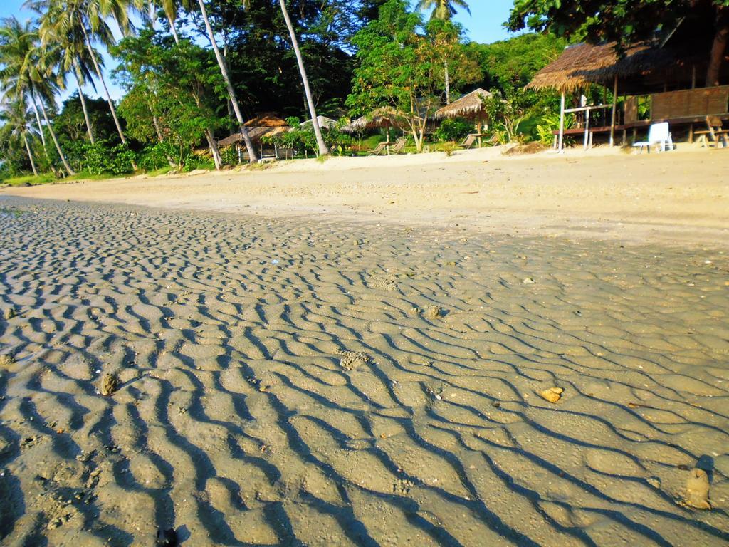 Tapik Beach Park Guest House El Nido Kültér fotó